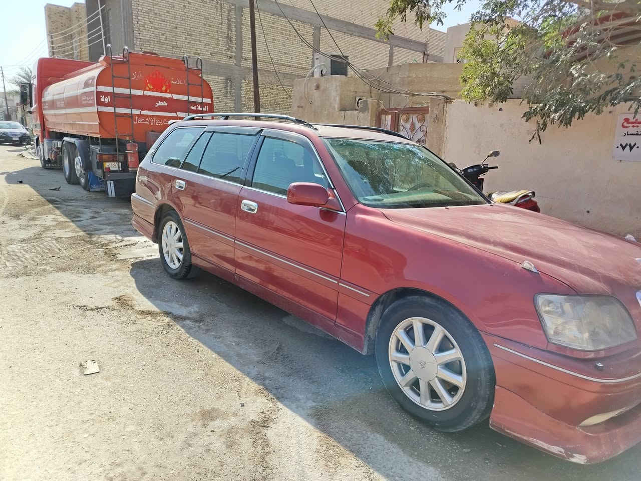 بيع مستعجل.                                              ملكه ستيشن قرار 48 و ملسق موديل 2004 للبيع مكفوله من ضربه والكص تحويره نجف فوك و جوه مفحوصه جاهزه كمرك مامدفوع رقم كركوك  رسمياتهه مضبوطه مكاني نجف وصاحبها الشرعي بالنجف بيها صوت براص فقط بالتشغيل والسعر مناسب جدا جدا جدا الشراي يتصل على الرقم التالي *********** و *********** أبو زيد الأعرجي
