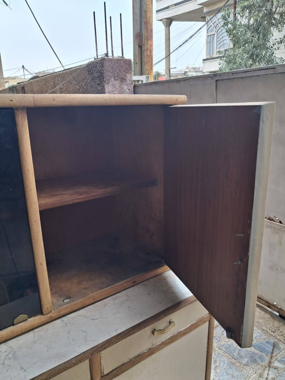 للبيع كاونتر صاج مصبوغ الوجه فقط بغداد
***********
