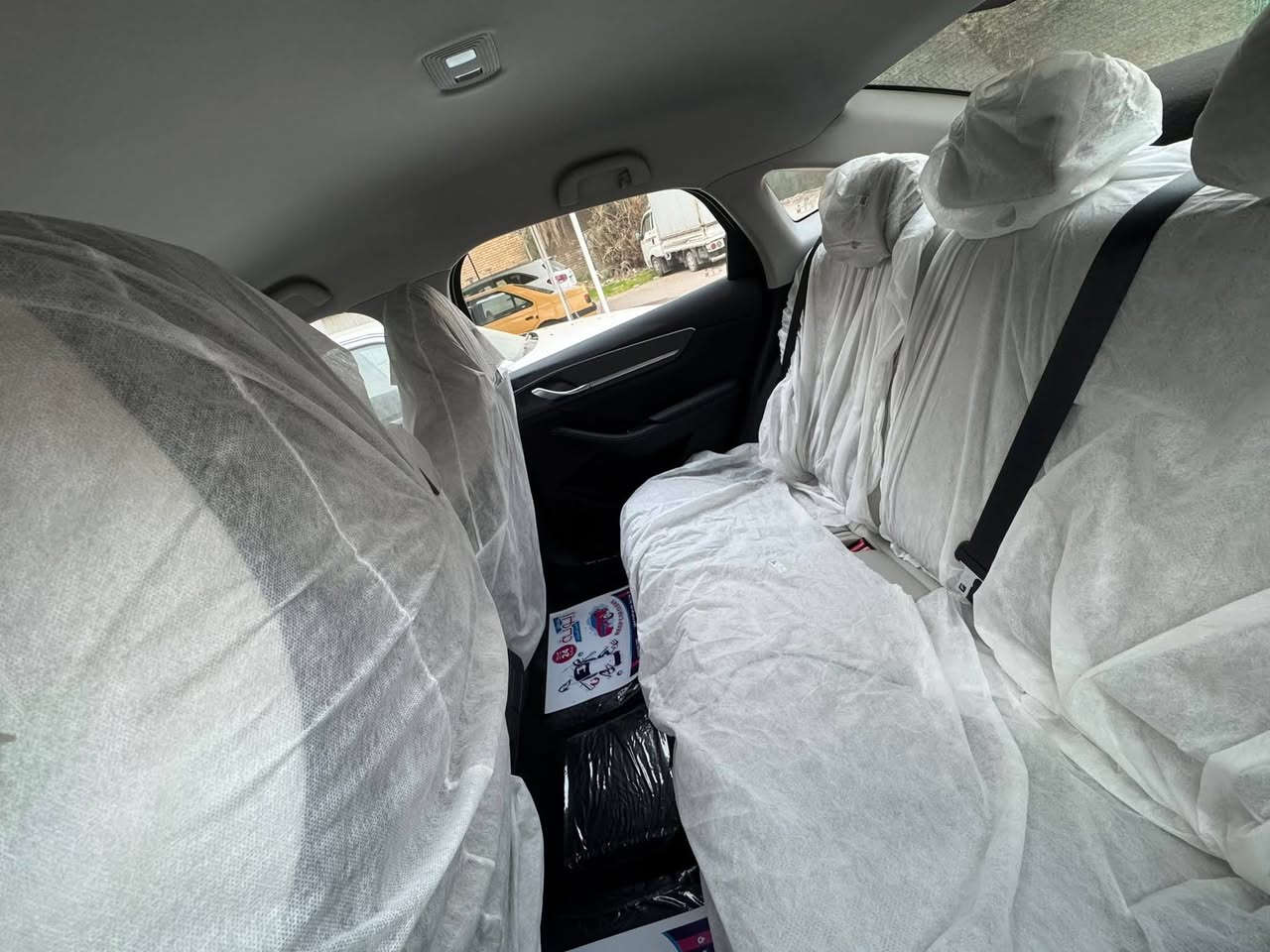 السلام عليكم بي وايدي ٢٥ بيهه شبر بارد رقم بغداد سكن بغداد ماشي ٥الف سعر ١٧مليون وبيهه مجال شي بصيط ***********
