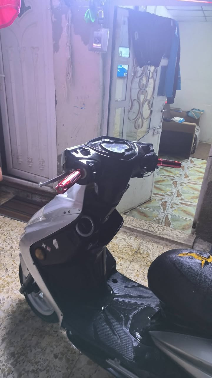 سكنس لد كوري للبيع الدراجه امجفته جديد بعده على السحك
بيه نواقص قليله السعر 600 وبيه مجال للطيبين


**إذا كنت صاحب هذا الإعلان وتريد حذفه لأي سبب، رجاءا أرسل رسالة إلى الدعم الفني**