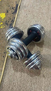 دمبلصات للبيع السعر 40للتواصل 07722024404