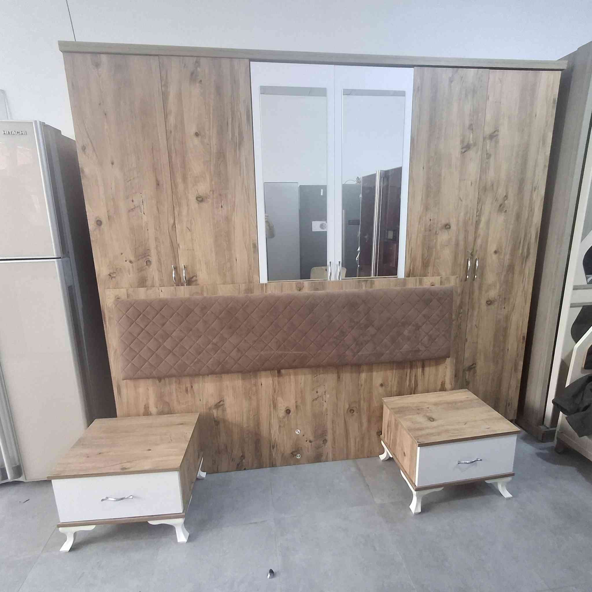 السلام عليكم غرفة نوم تركي كامله واصل للمنزل داخل أربيل مع الشد والنقل رقم تواصل وتساب ***********
