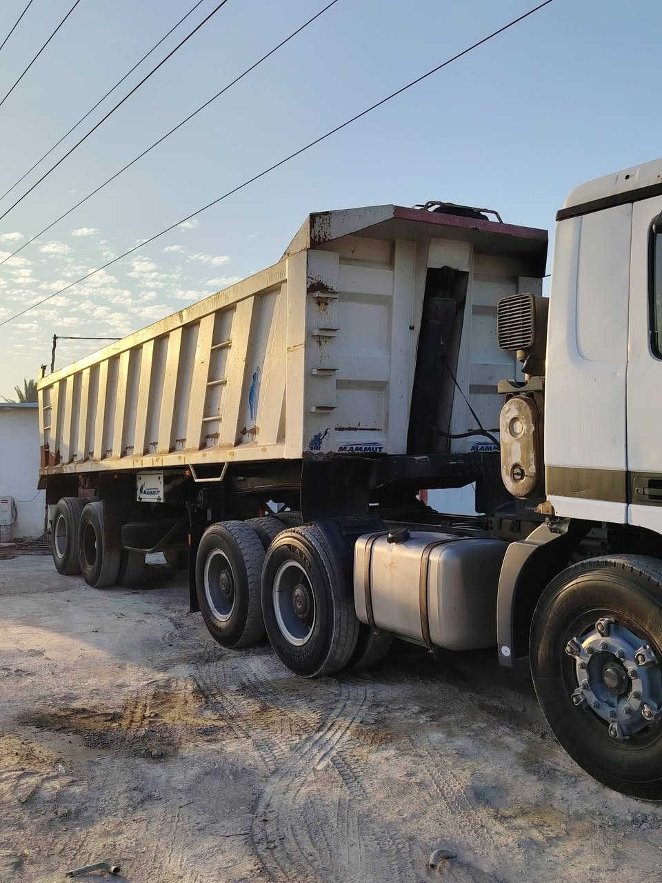 عربانة ماموت للبيع تخم تاير ***********
