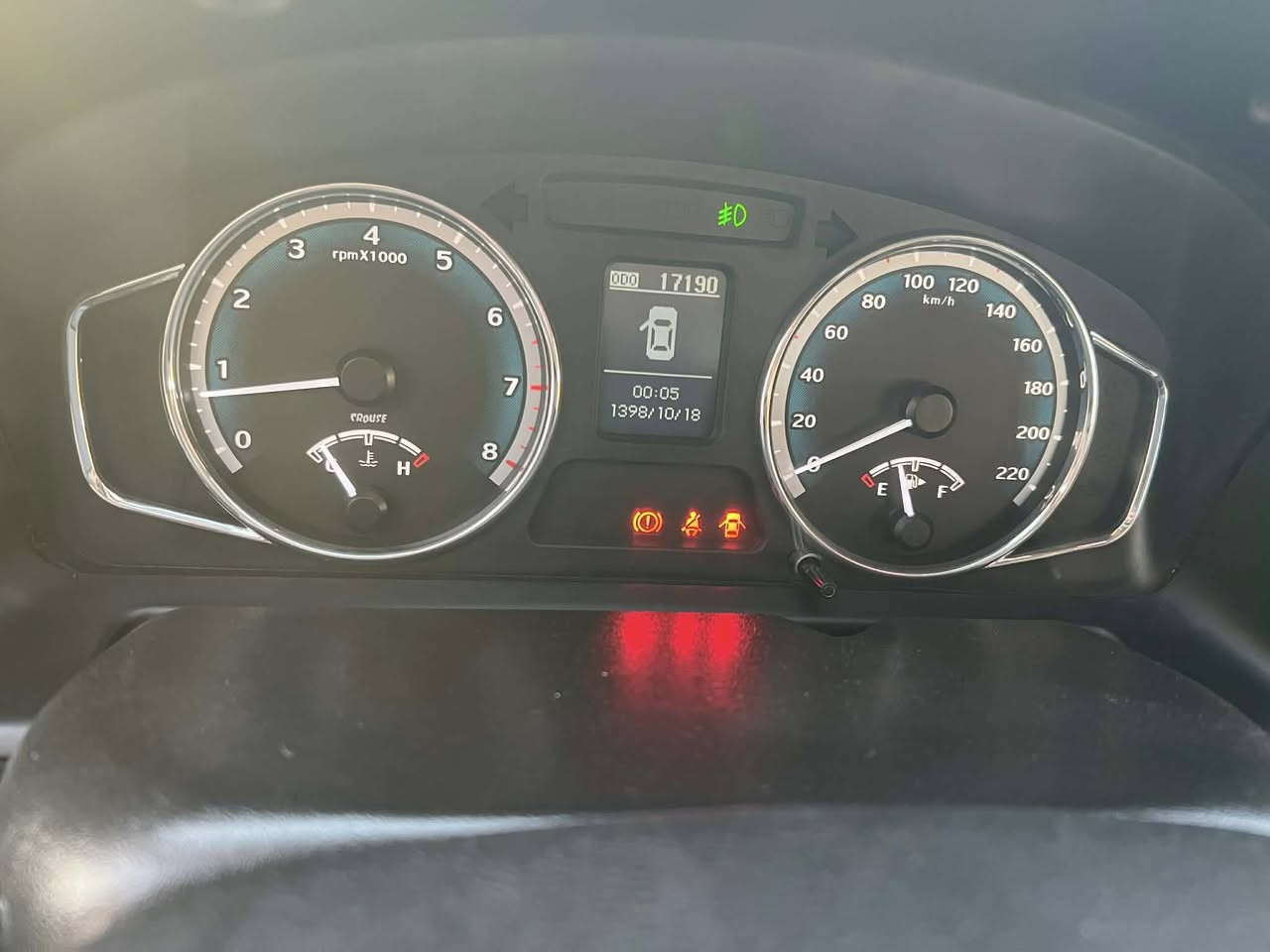 السلام عليكم بيجو بارص مديل 24 رقم بغداد بسمي حره سياره جديده ماشيه 17 ستلام بسنت ل 25 غراضهه ما  مفتوحات سياره كامره حساسات خلفيه مري شفط كشن كهرباء  مكاني الكوت *********** السعر 86 بيهه مجال قليل
