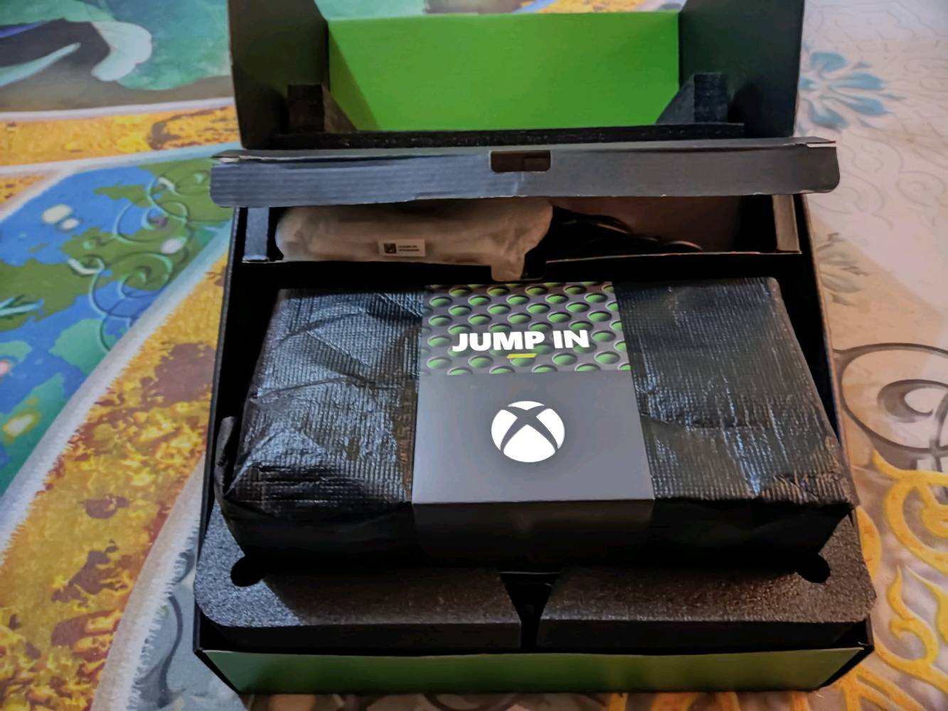 العنوان ناصريه ناحيه الفضليه
الجهاز نضيف جدا مع الكرتون
للتواصل واتساب ***********