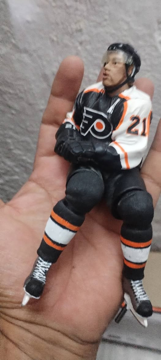 السلام عليكم مجسمات باله ***********
