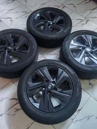 للبيع ويل كب حجم 16 اصلي مكفول هوة وتايراته  مكاني بغداد 07715600843