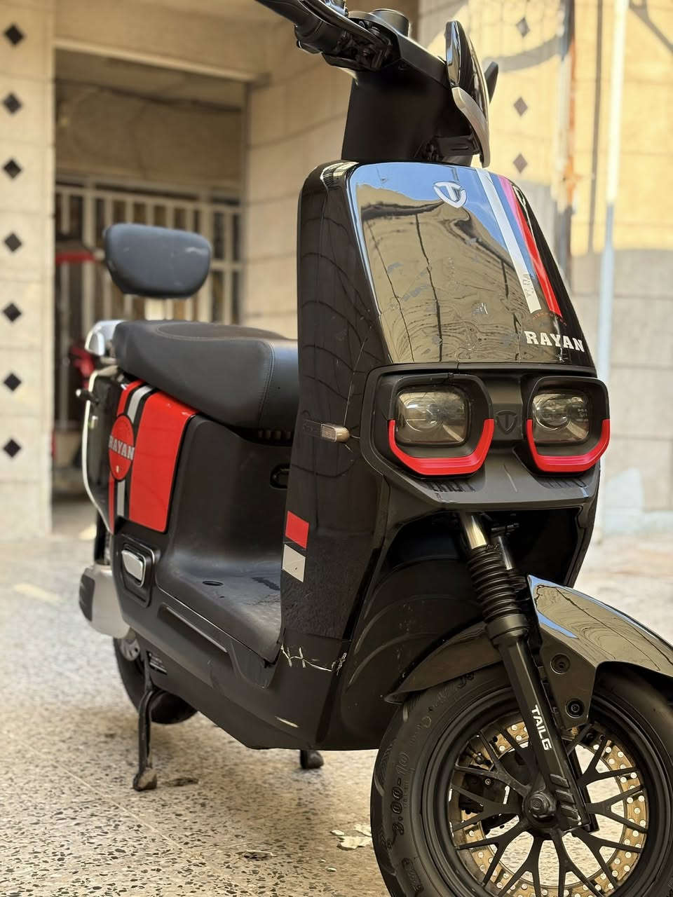 🛵 للبيع: دراجة شحن ريان 2025 🛵

بطاريات: عدد 6
تمشي 60 KM
حالة ممتازة ✅
الدراجة شبه جديدة 

💬 السعر: 850 الف وبيه مجال 
📞 الاتصال: ***********
📍العنوان: بغداد_الشعلة
