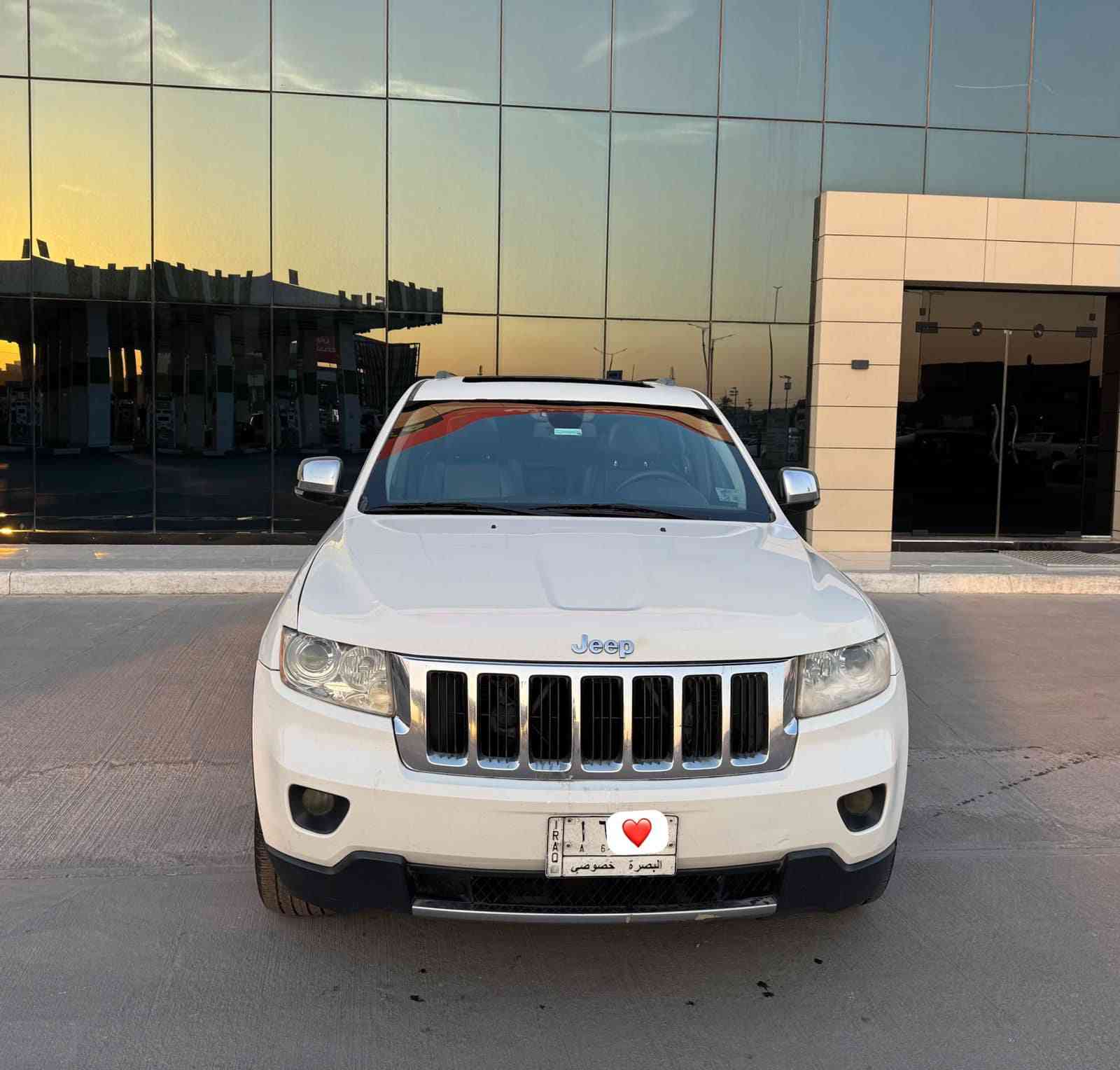 جيب لاريدو وارد كندي لمتد فول 1/1مواصفات خاصة مديل
2011رقم بصرة تحويل مباشر محرك6سلندر3600بصمة تشغيل عن بعد بنوراما كشنات جلد تحكم ستيرن كامره كشنات كهرباء شاير بلمري يدات نيكل شاشه سماعات دمام وبعض المواصفات سياره جاهزه محرك كير حداديه تبريد تخم تاير بدون اي نقص ستخدام شخصي مكفوله من الضربه والصبغ ماعده باب صبغ كلير فقط السعر 153الاستفسار ع رقم***********مكان السياره بصرة
