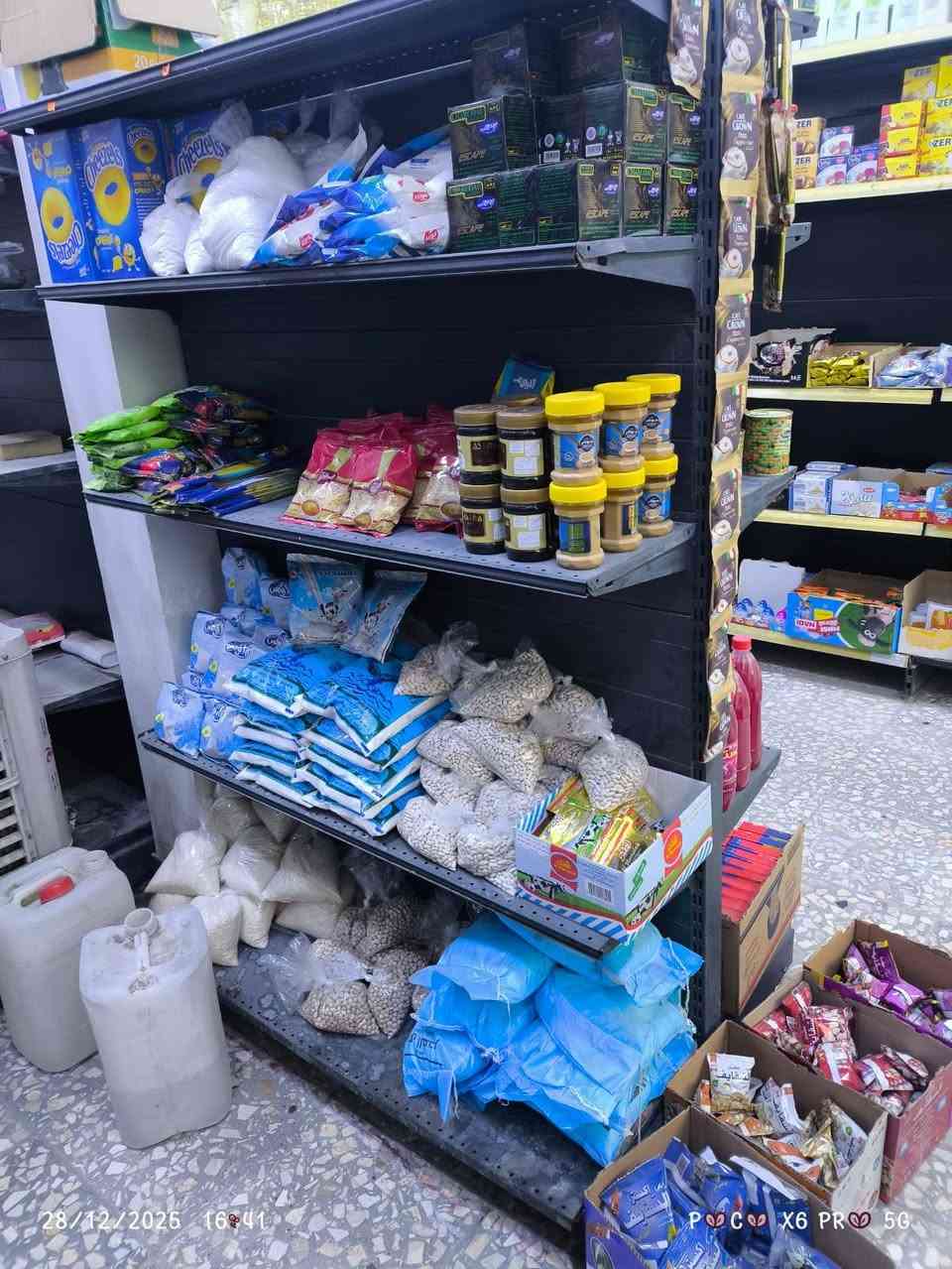 اسواق للبيع  مدينة الصدر ق٧٢
اني مكلف بالنشر وسعرها جدا مناسب  
للستفسار اتصال على الرقم 
***********
***********
