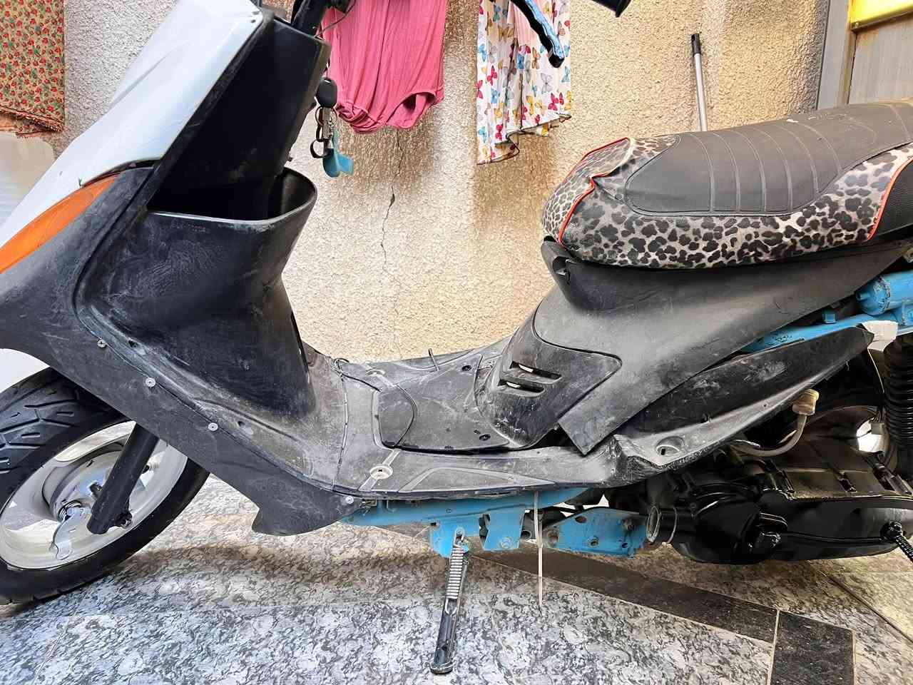 ماكس للبيع نضافه مثل ما بل صوره بوشه 55 بيه خربطه قليله ماعرف شبيه مكاني كربلاء فلكه الثوره سعره 200وبيه مجال ***********
