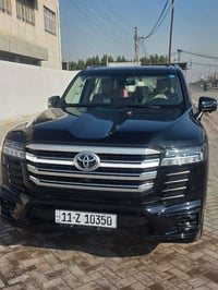 تويوتا لانكروز لمتدد فول سياره 1/1 بيه بعد هواي موصفات 5كامرات مطفايه ...