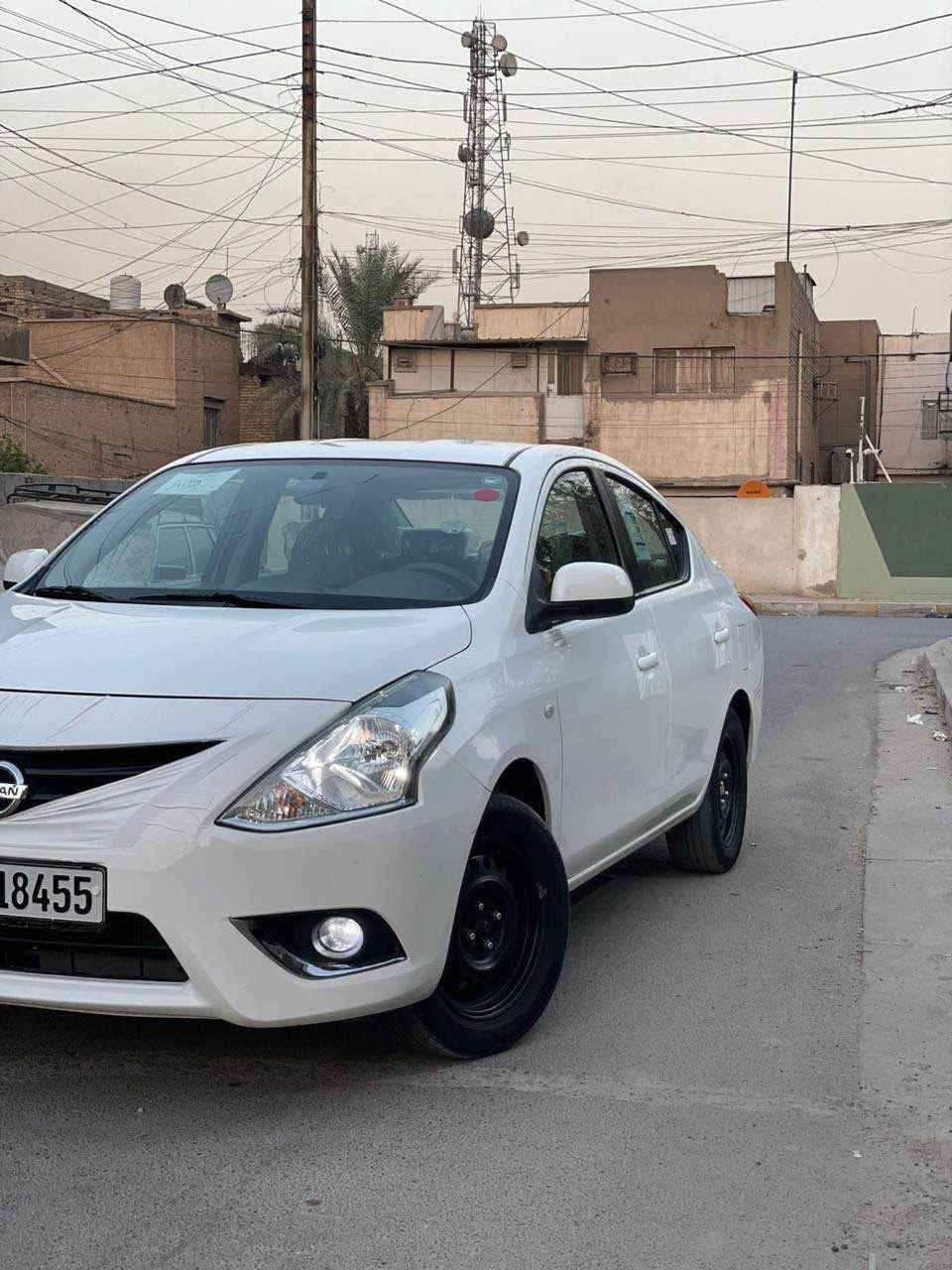 سلام عليكم نيسان سني موديل 2023 ماشيه 60km بيها صبغ جوه الرقم  فقط محرك كير كله مكفول  السياره بسمي تحويل وكالة حاضر  السعر 116 الاستفسار *********** بغداد, العراق
