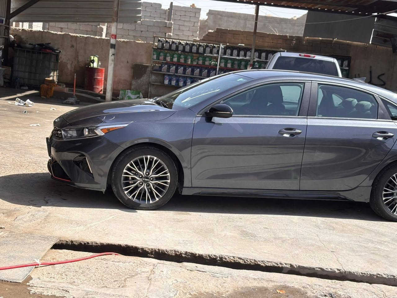 السلام عليكم
للبيع كيا فورتي جيتي لاين مكفوله من التبديل والصبغ تصليح خشم البنيد فقط بارد موديل 23 حره بآسمي مداور ثاني يوم السعر 170 
للاستفسار ***********
