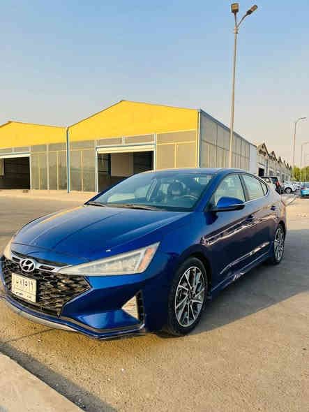 السلام عليكم 

النترا 2020 فول مواصفات سبورت معروفة مواصفاتها ميحتاج اكتبهن 

السيارة معوقين بغداد بعد شهرين تصير حرة شهر الثاني المعوق ابن عمي 
بدون ايرباك ماشية 63 
مكينة تبريد حدادية كهربائيات وهالامور كاملة 
فقط الگير يحتاج سيت كلچ ما الي خلگ اسوي ابيع ع وضعها 

مدينة الصدر 

***********
