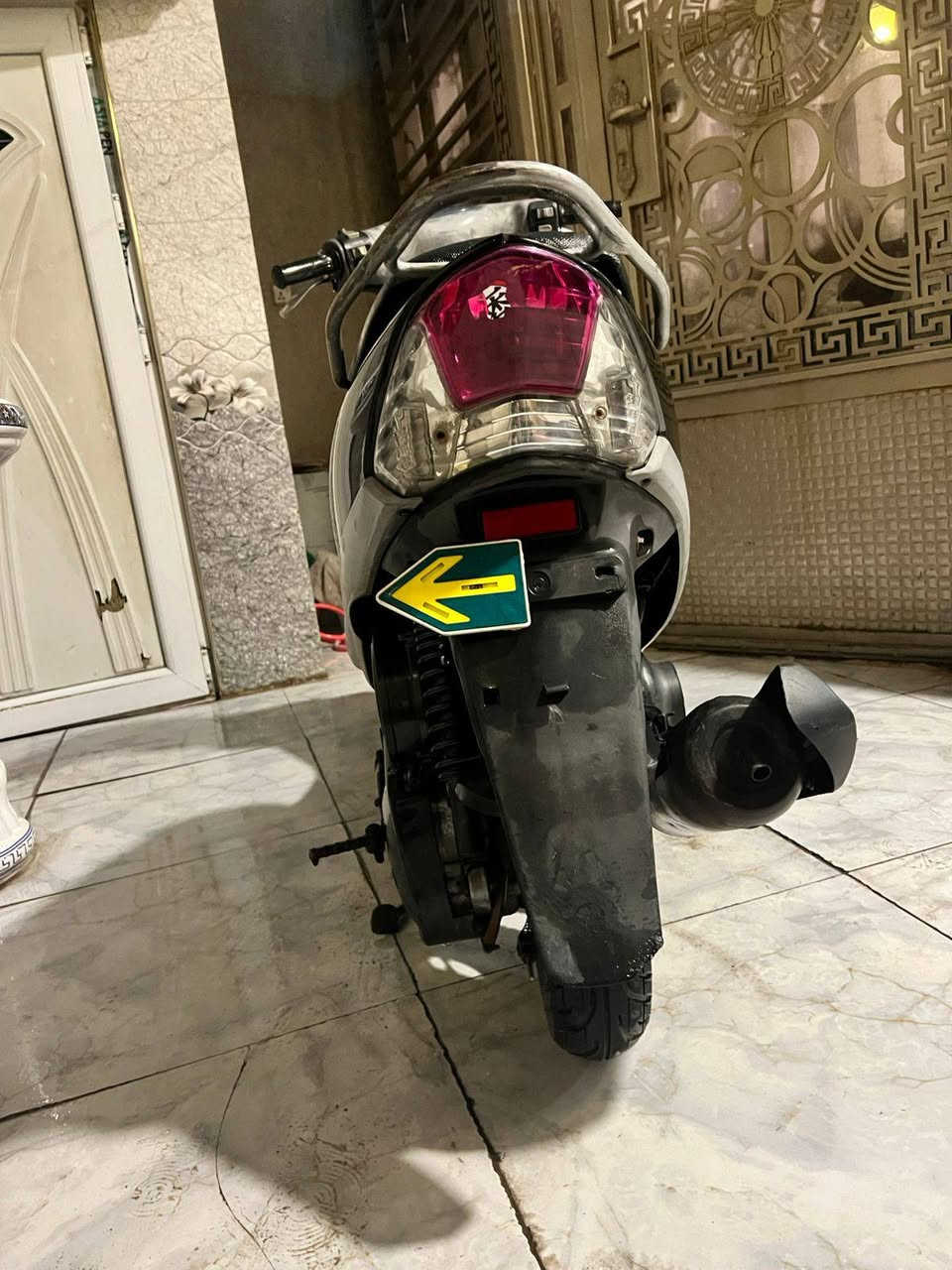 سلام عليكم ورحمة الله وبركاته شباب دراجة ماكس منغولي للبيع كاملة على اخر حباية السعر ٥٠٠ وبيها مجال مكان بغداد جسر ديالى ***********  دراجة كفالة عامة
