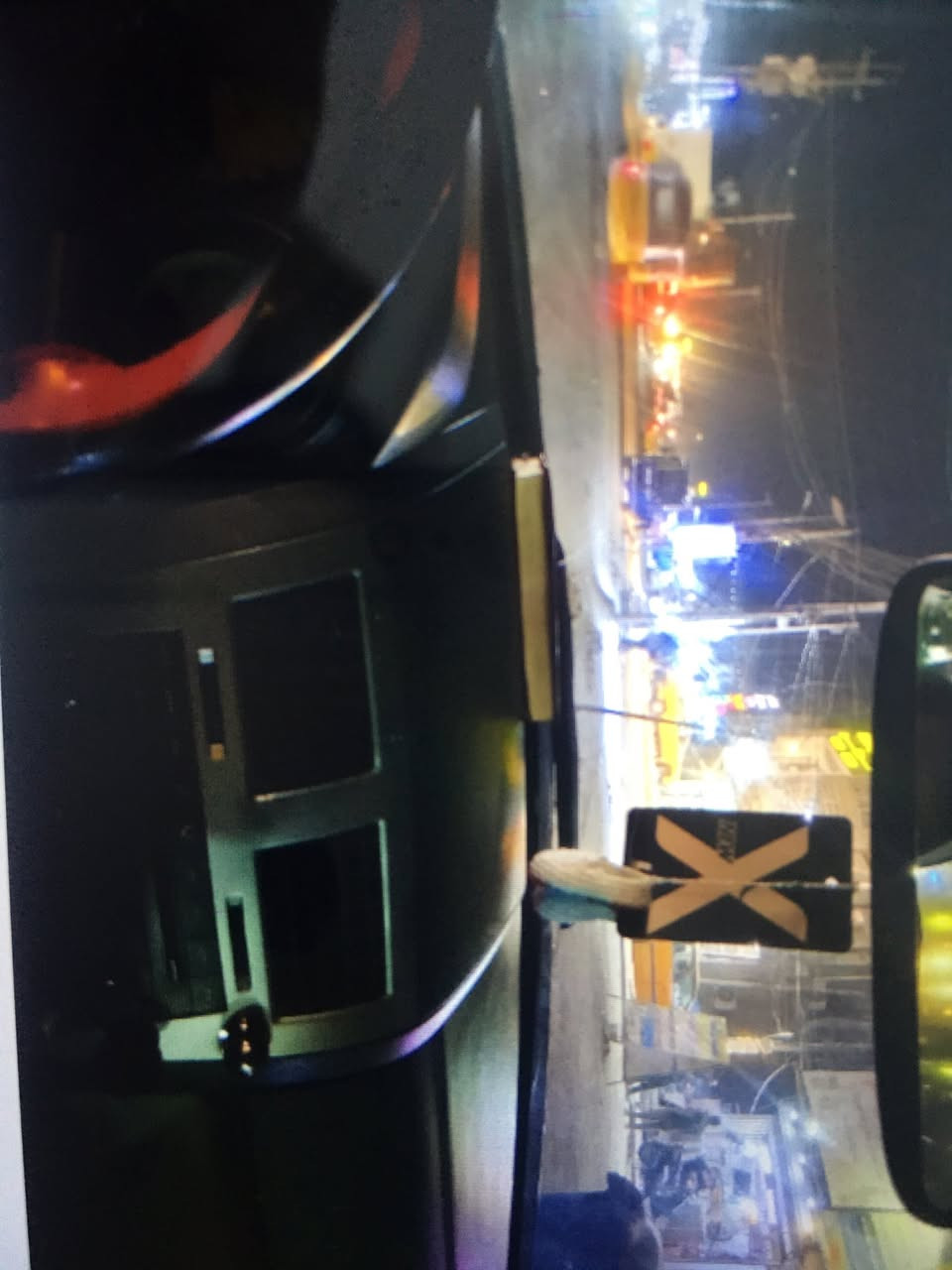 السلام عليكم. دوج افنجر موديل 2008 جراد قماره بنيد صندوق  كير مكينه خير من الله صدر امامي خلفي  السيارة حلوه ترايك للبصرة مكاني مدينة الصدر السعر 60 بيها مجال بصيط رقم الموبايل ***********
