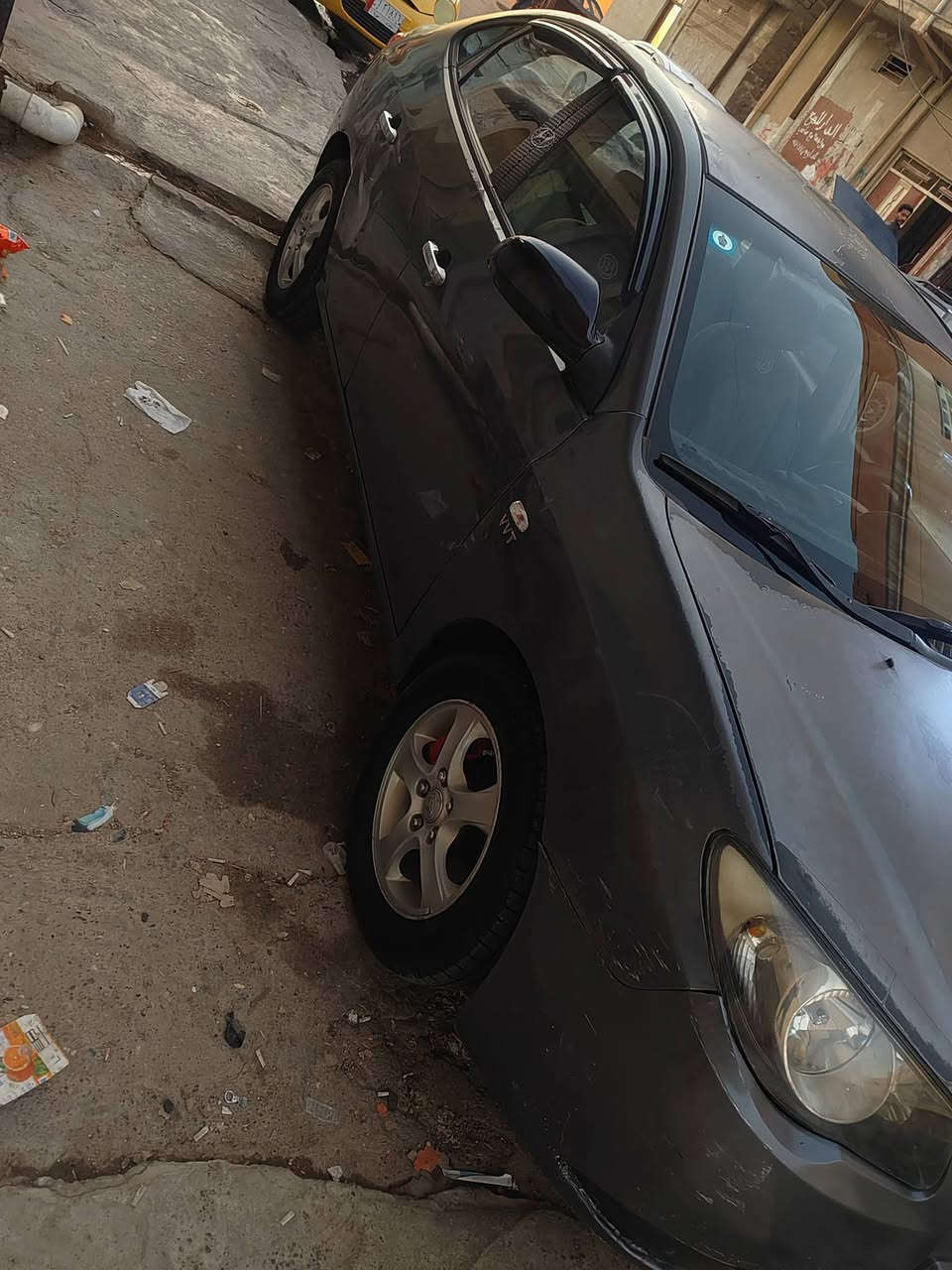 السلام عليكم افانتي موديل 2007 رقم انبار بلا ضرر اشوي مقحله سعر 90 وبيها مجال شرعي بل موصل رقم اجنبي مصطره محرك وكير شرط
***********
