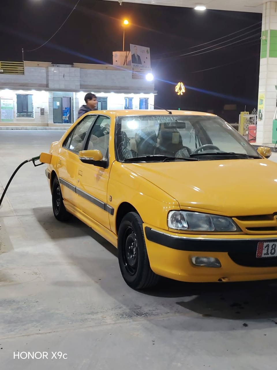 سلام عليكم بيجو بارص موديل 21كفاله عامه رقام نكليزي  *********** مكان سياره دوانيه
