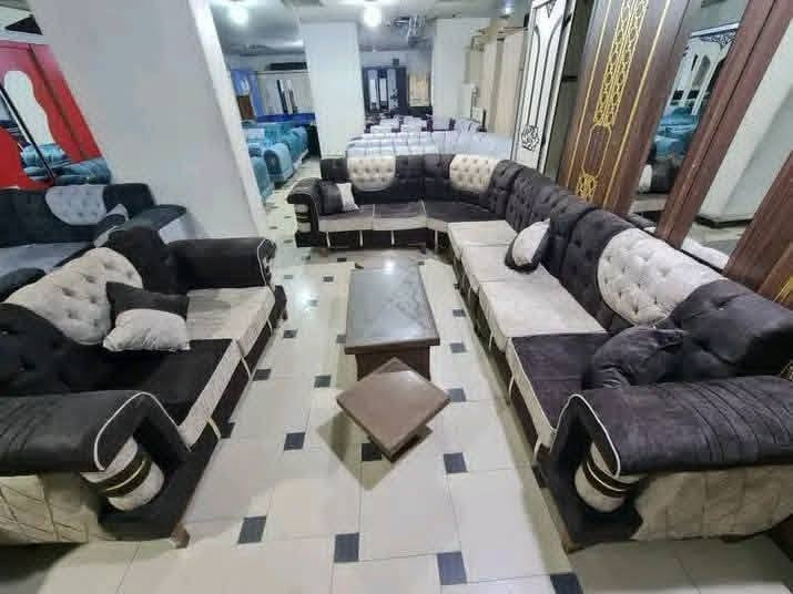 السعر ٤ملاين ونص 💵لتواصل0935023581📞
😍🛑🛑🛑انتبه منيييييح🚨🚨🚨
،
🛑الطقم المميز والاكثر طلبا🚨💥💥
💫💫💫💫💫💫💫💫💫💫
😍😍😍#طقم #كنبايات 
 😍😍😍

🔴#المواصفات:   
✅#خشب شوح  2 ونص سنت
✅#سفنج ع 12سم. 
✅#قماش مرمرة تقيل 
✅#صندوق ارجل خشب سويد
✅#الطراحة متحركة مذودة بسحابات لسهولة الغسيل

بالمختصر طقم روعة  مضمونة


**إذا كنت صاحب هذا الإعلان وتريد حذفه لأي سبب، رجاءا أرسل رسالة إلى الدعم الفني**