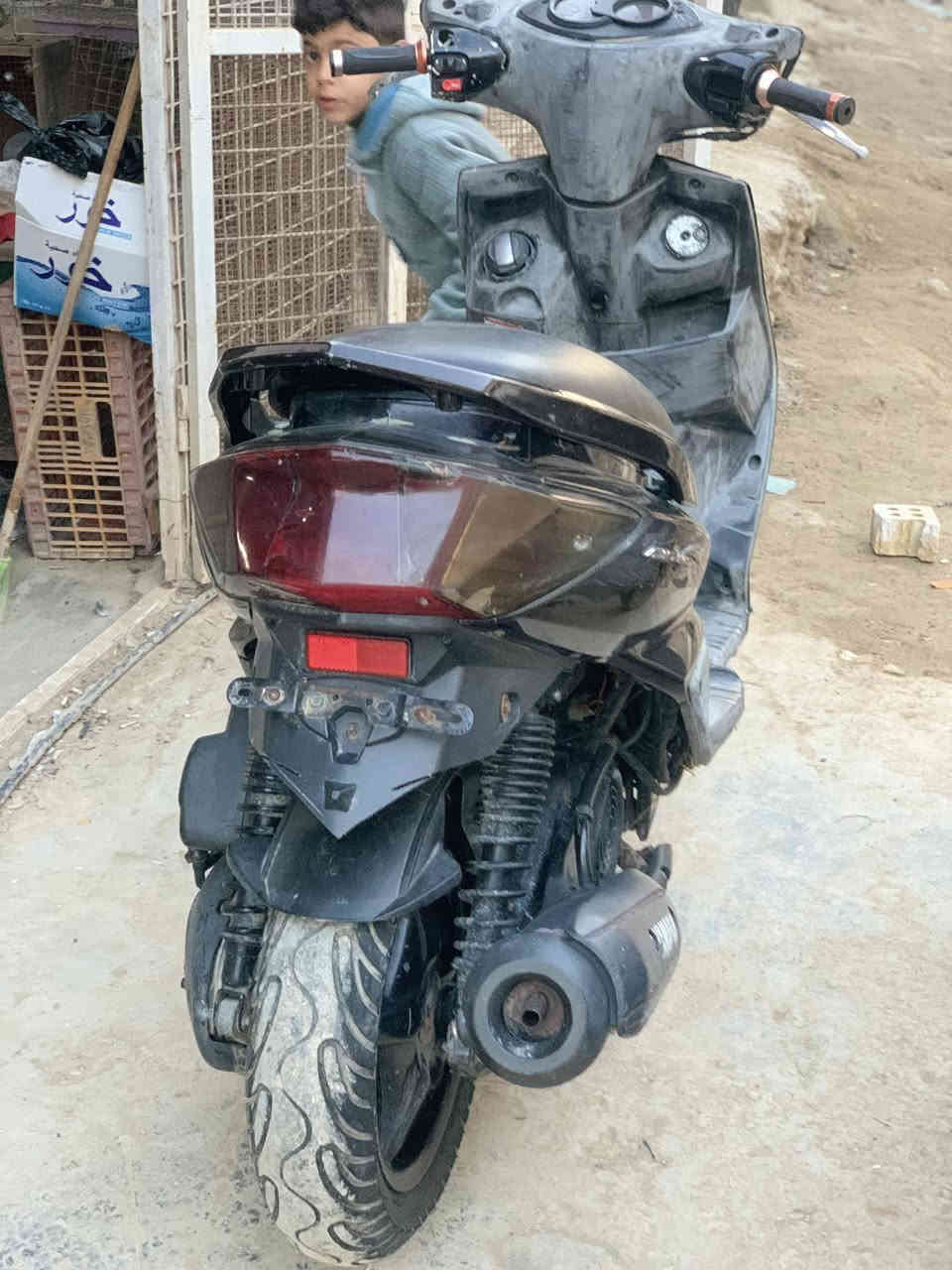 سلام عليكم سكنس فحل نوزل خطين قبق نفخ حساس استان دراجه شغاله بس ابيع كوم حديد ٣٧٥ مكاني بغداد حي اور ***********
