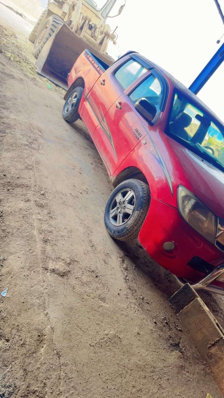 البيع 2009رقم بغداد كير كادي بيها مكانات كلير بل جاملغ المامي والباب خلف السايق وبلدي يم البكلايت   السعر 145 وبيعا مجال    ***********
