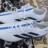 اديداس • حذاء • قياس ٤٣