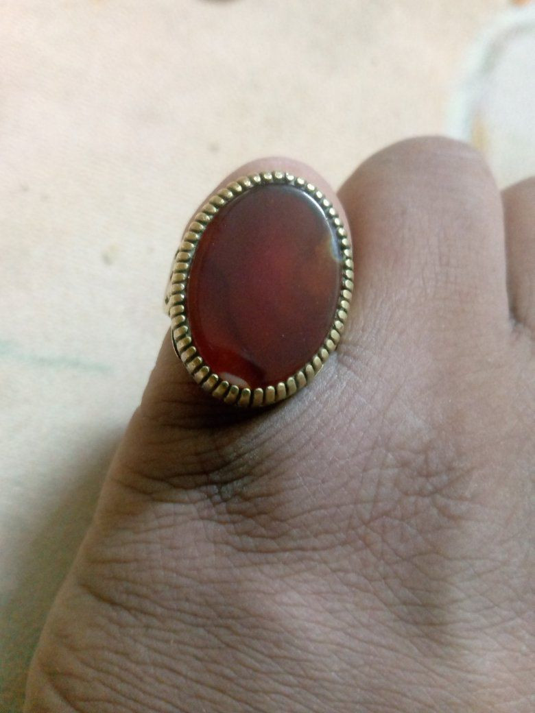 سلام عليكم هذا خاتم اريد اراوسه


**إذا كنت صاحب هذا الإعلان وتريد حذفه لأي سبب، رجاءا أرسل رسالة إلى الدعم الفني**