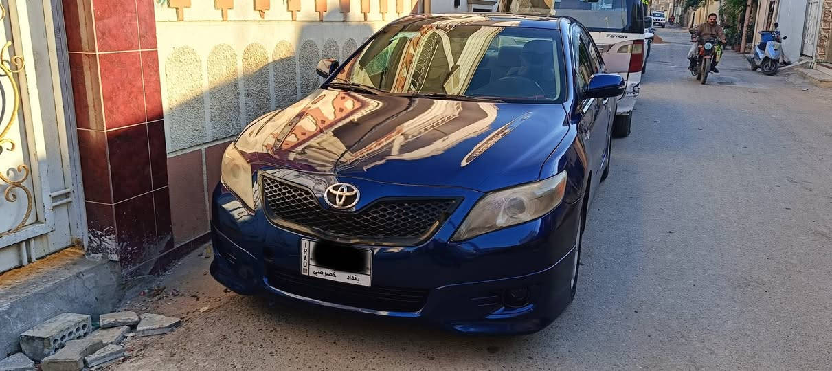 للبيع . كامري موديل 2007 محدث 2011 اعلى فئة SE الرياضي فتحه بالسقف اشاير بالمري تحكم استيرن شاشه بلاد كشن كهربائيّ مثبت سرعه كامره تخم تاير جديد باتري جديد كير محرك تبريد خير من الله مصبوغه عام على ايدي  صبغته عام اثر جراد بالقماره وعندي تصوير قبل واثناء الصبغ  رقم بغداد باسمي مكانه بغداد السعر 88 وبي مجال ***********
