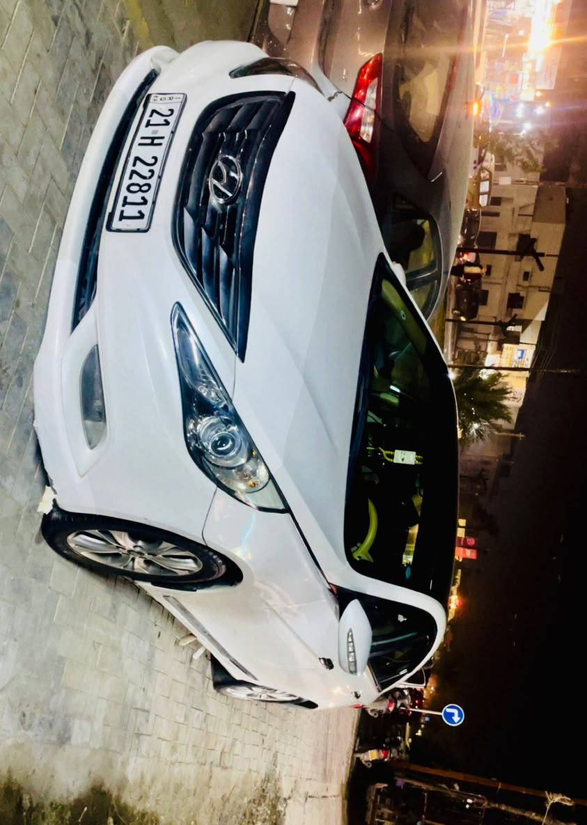 السلام عليكم
للبيع او لمراوس بحديث سوناتا 2010 خليجي فول السيارة بانوراما شاشة تبريد ثلاجة  رقم سليمانية بيها صبغ بابين +بارد شؤية موظح بلسونار عارظاها 103بيها مجال بصيط 
*********** 
مكاني بغداد الغزالية ..
