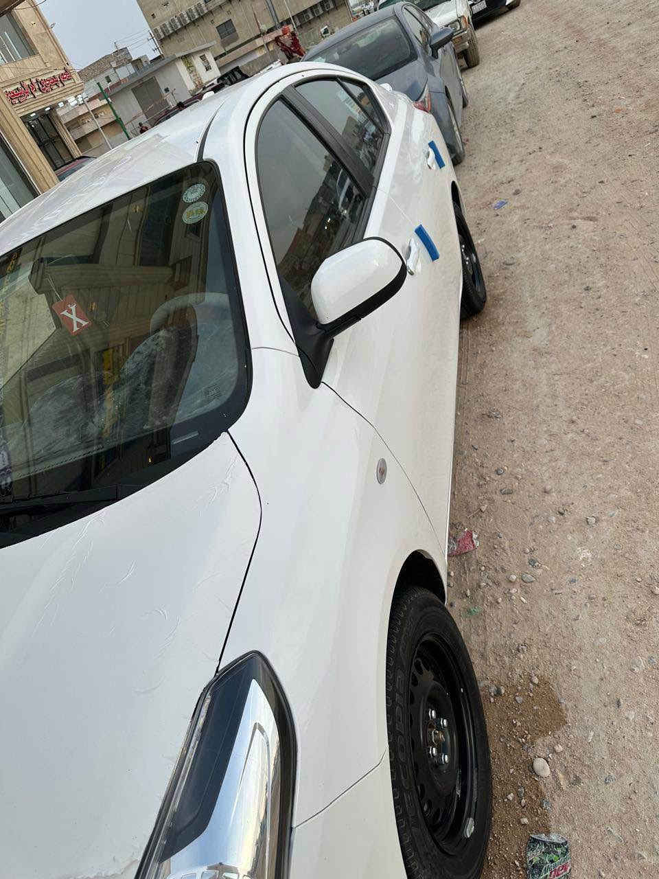 السلام عليكم 
نيسان صني 2024 بليته زركه هندي
كفاله عامه عده بارد ڪلش زغير بل باب 
رقم اربيل 
محرك كير كفاله 
ماشيه 60 الف 
العنوان البصره الزبير 
السعر 126 وبيها مجال ڪلش بصيط 
الرقم *********** الزبير, البصرة
