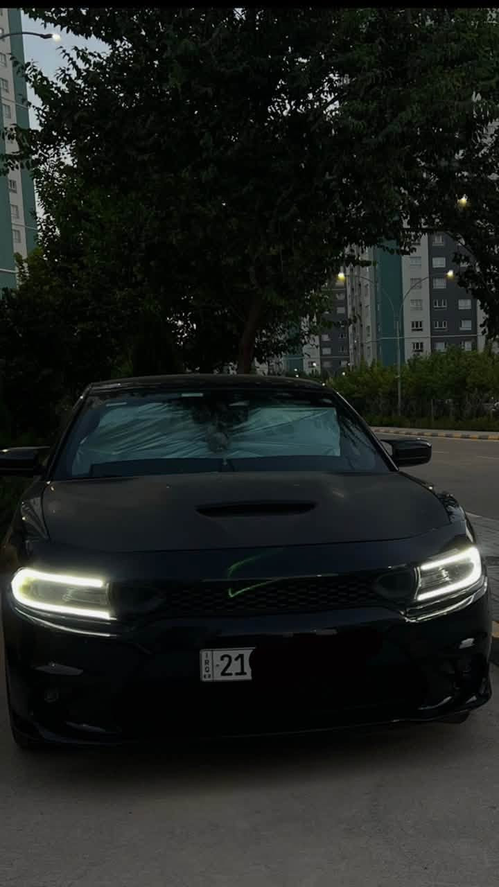 دودج تشارجر 2023 sxt
3.6 
ماشيه 33.000
بدون ايرباك وبدون دواخل 
بدون فتحه 
البنيد والدعاميه محور سبورت ومبدل تايرات جديد
بيها باج تظليل .
كاميرا خلفيه.التحكم على المنحدرات.بصمه.شاشه كبيره.مقعد كهربائي.مصابيح الاماميه زينون.المصابيح الاماميه ليد.مانع انزلاق.ابل كاربلاي.التشغيل عن بعد.كشافات ضباب.نظام مانع سرقه.رادار 

***********
مكاني بسليمانيه
