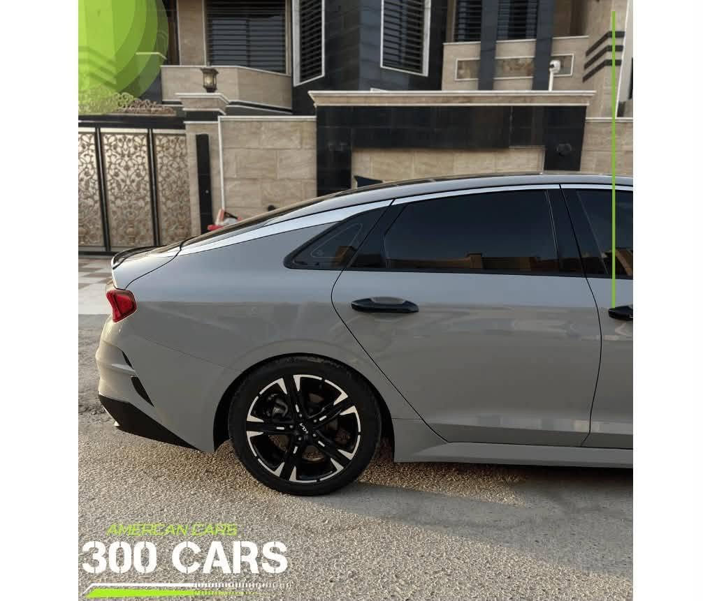 كي فايف معوقين باسمي موديل2022

Kia K5 gt -line 

ماشيه 35 

مواصفات السياره : 

1- بصمه أبواب و تشغيل عن بعد 

2- كشن ألسائق كهرباء 

3- شاشه كبيره 

4- لد نهاري 

5- ويل كب 18 

6- شاشه عرض أعطال بالدشبول 

7- كروز سرعه ذكي ( مثبت سرعه) 

8- كشنات تدفئة 

9- سايد بريك كهربائي 

10- GPS 

11- صندوق كهرباء 

12- قيادة ذاتيه 

13- شاحن واير ليس 

14- تحديد مسار 

15- مخارج شحن امامي و خلفي 2 

17- جام اوتو السائق 

18- مانع أنزلاق 

19- كامره دواره 

20- حجم ألمحرك 1600 توربو 
مكاني بابل 
***********
