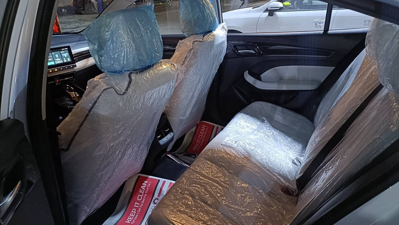 MG5 new
Model 2025
Mobile 📲 ***********
***********
ته نها 3هه زار رؤيشتووه 
هيچ ه‍يجى بيوه نيه 
6سال زه مان شركة يان 200هه زار كيلومتر 
مواصفات كومفورت 
بصمة 🫆 
شاشه گه وره 
لايت ليد و زينون 
يده ده رگا بصمه 
ويل كروم 
هندبريك بصمة 
أوتو هولد 
تعديل سرعة 
ئاوينه إشاره ت
سوكان ڤوليوم 
بگ لايت ليد 
حساس دعامى دواوه 
ناو كريمى  
تبريد مركزى دواوه 
رقم أربيل جاهز 
به ناوى خؤمه 
شوين هه ولير 
سعر 118$ مجاليكى زؤر كه م
