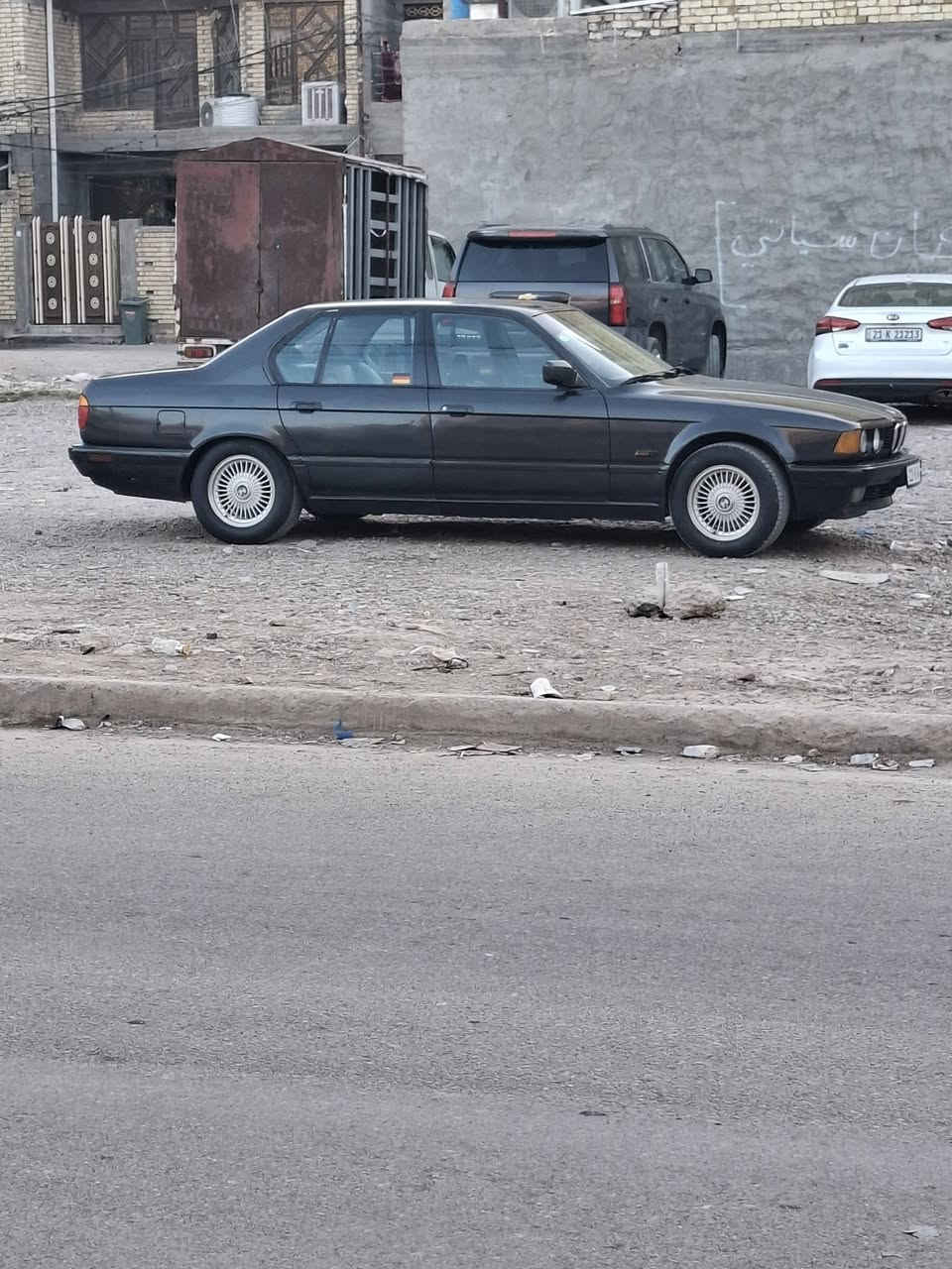 تفاصيل مع الصور
