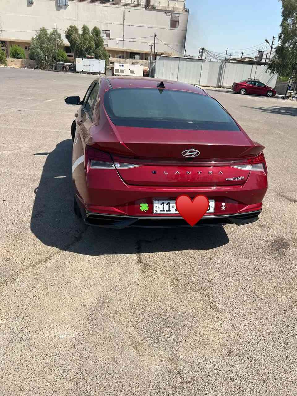 السلام عليكم من رخصت الادمن الالنترا هايبرد فئة BLUE محرك 1600cc مديل 2023 ماشية 70km الف وماشية بل ميل 43mi الف وارد امريكي حادثها بنيد مبدل وشبر من الجاملغ الامامي جهة السائق لا لغد لا شواصي ولا ايرباك مكينه وكير مكفولات وين ميعجبك افحص صدر امامي وخلفي جديد 

مواصفاتها :

رادار امامي
توقف ذاتي
حساسات خلفية
رادار جابني
قياده ذاتية
مثبت سرعه
شاشه كاربلي ايفون
واندرويد اوتو 
تبريد شاشه 
ليد امامي 
ليد خلفي مع المسطره الي بجنطه
تشغيل عن بعد 
بصمة ابواب
سايد بريك بصمة
اوتو هولد 
 
فقط من عدا الفتحة سقف
ومواصفات ال BLUE معروفه

سنوية بأسمي رقم بغداد مشروع وطني تحويل ثاني يوم السعر 140 وبيها مجال رقم الهاتف *********** وبي واتساب مكان السياره بغداد العامرية 

اخوان مكلف بنشر !!
شنكوص شنكوص

