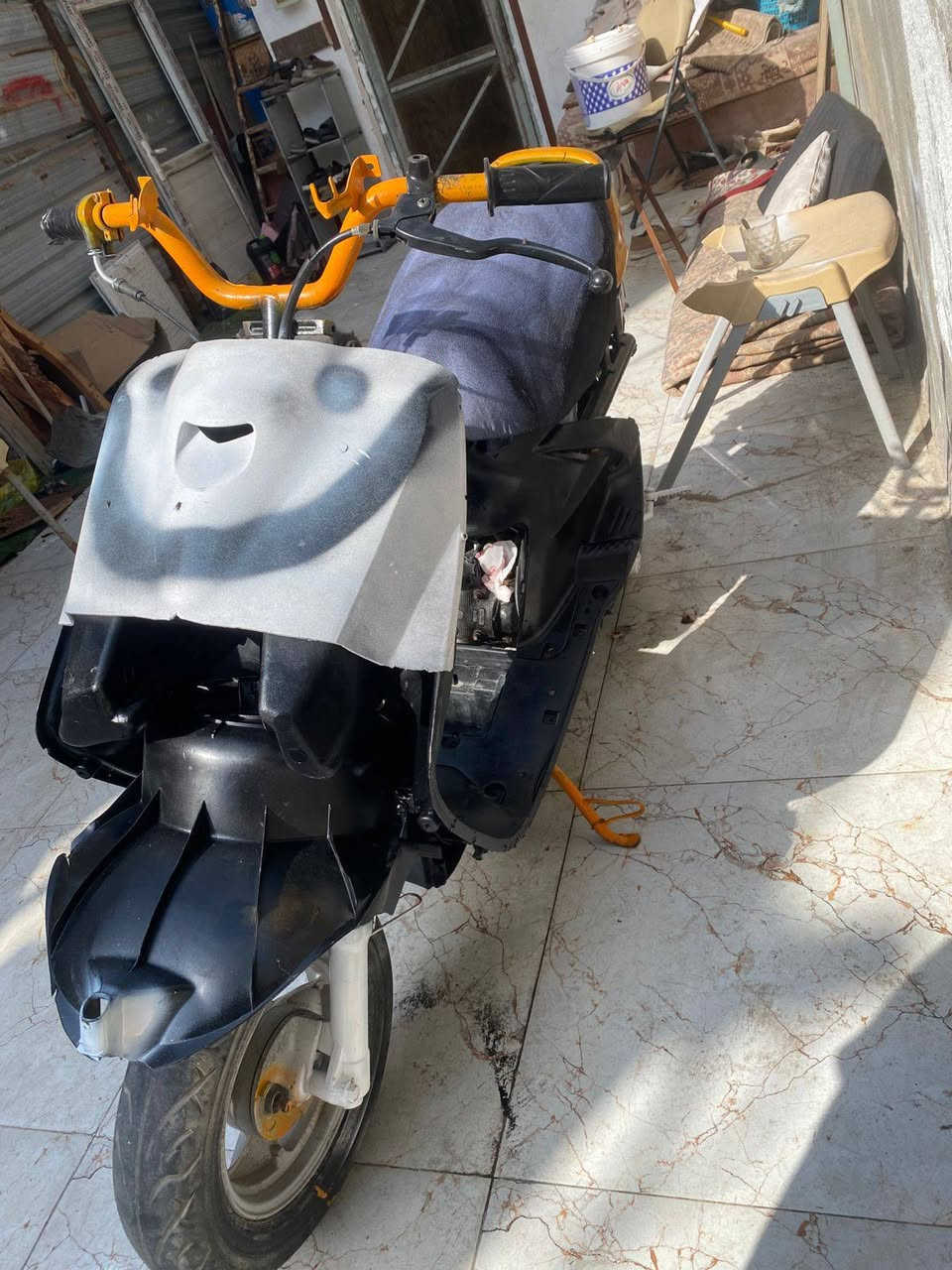 فراشه للبيع او امراوس بماكس
شغاله مكينه حلوه جديده 
السعر ٣٧٥ وبيهه مجال 
العنوان البصره المعقل قرب الساعه 
*********** بي وتس اب
