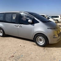 ستاريا ٢٠٢٣ • ٧٥ الف كم • ١٠ راكب