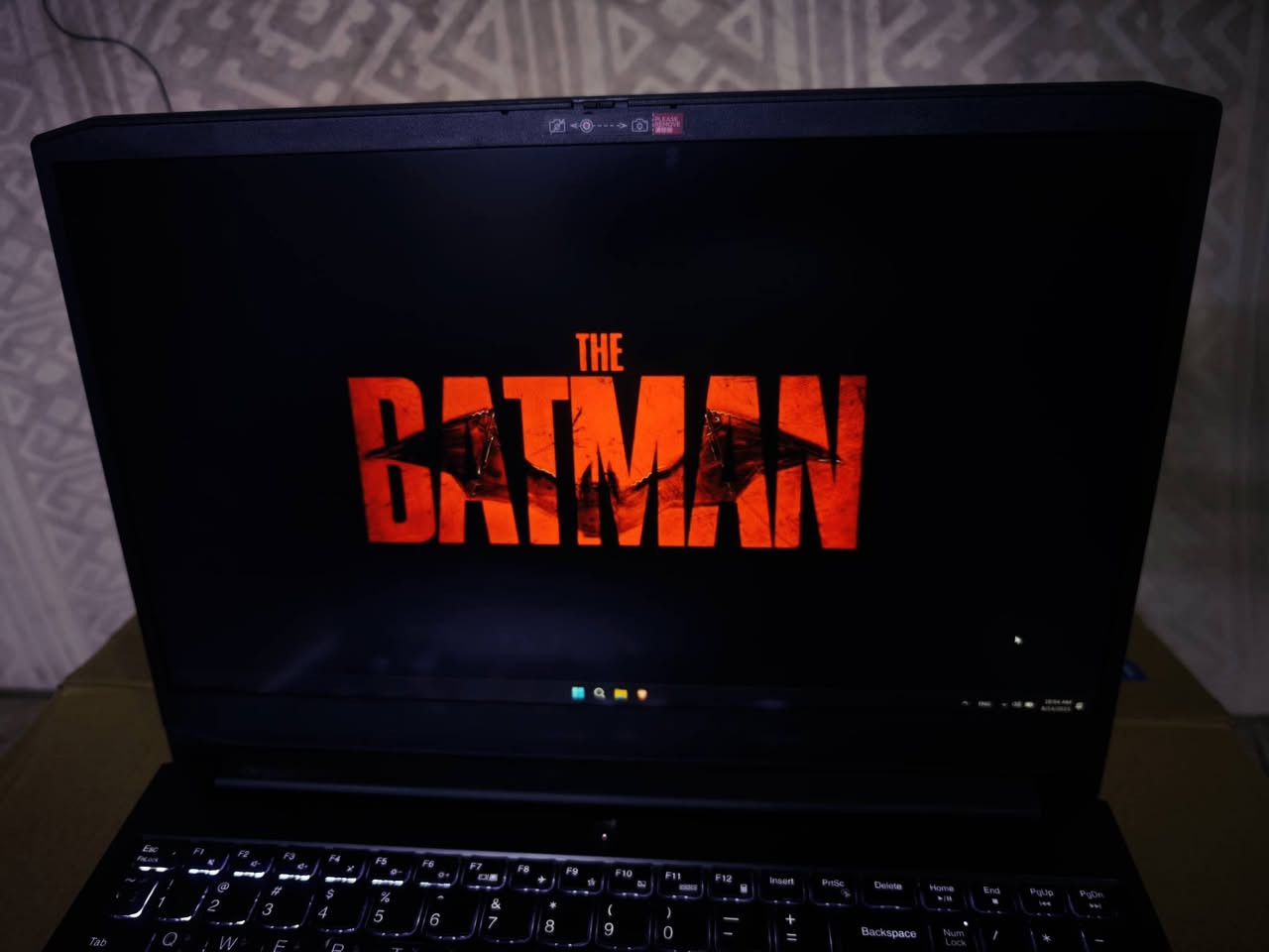 السلام عليكم
لابتوب كيمنك للبيع
lenovo ideapad gaming 3 15ach6 

قوي جدا للالعاب وللتصميم وللبرامج الهندسية

المواصفات
R5 5600H
RTX 3050 Ti 
RAM DDR4 8GB
M.2 256

الشاشة 120 هرتز حجم 15.6
الكيبورد ضوئي ومركب عليه ستكرات  عربية

حالة البطارية جيدة جدا

منصب بي ويندوز 11 اصلي مفعل
فوتوشوب 2025
اوتوكاد اخر اصدار
كل برامج مايكروسوفت

الملحقات 
الشاحنة الاصلية 
وماوس كيمنك
والكارتونة  

السعر 800 الف  
جهاز نضيف جدا و ضمان شهر

مكاني بغداد/الشعب
ويتوفر توصيل
ه/ *********** متوفر واتساب
