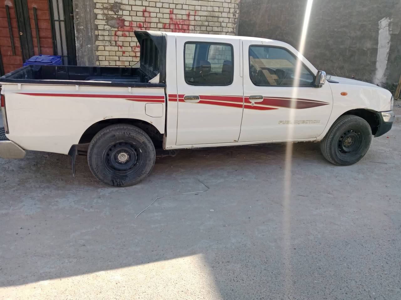 سلام عليكم البيع نيسان شبوط وتماتيك مديل 9رقم بصره مشروع وطني بسمي تحويل ثاني يوم صبغ عام بيه طخات مصورهن بيه خربطه مكان سياره بغداد رستميه خلف المرور سعر 85وبيه مجال ***********
