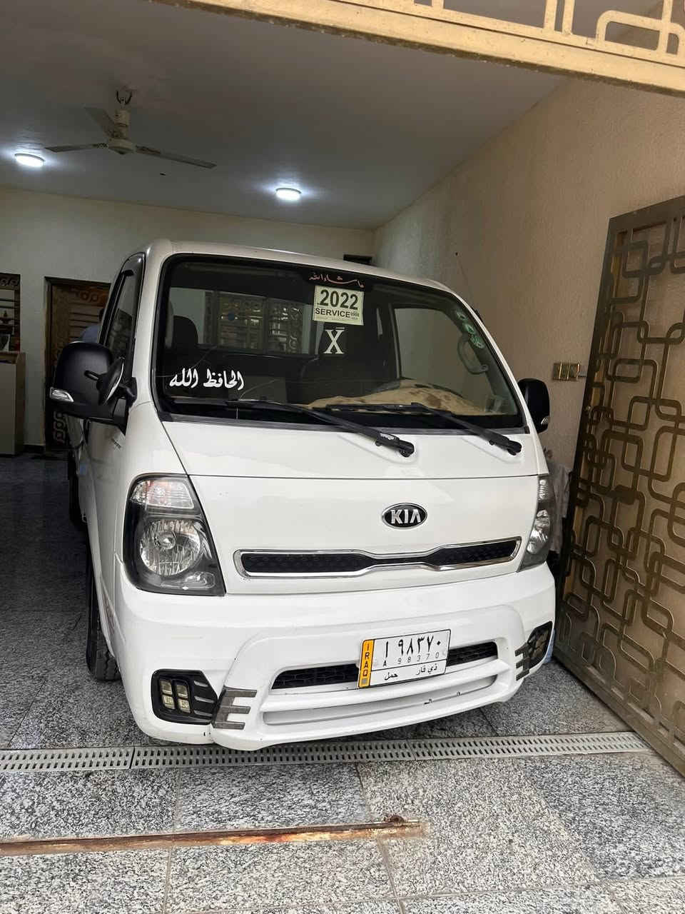 السلام عليكم للبيع سياره بنكو 19 مفتوح مكفوله كفاله عامه ماعدا طكه خفيفه ع كد شبر اباب العبري 
كير محرك كفاله جاهزه دوشمه وتخم تاير كله جديد ماتخسر عليها ربع دينار وتحويل ثاني يوم اتريد بالبصره اتريد بالناصرية سعرها 123 وبيها مجال المكان البصره ابو الخصيب الأندلس الشراي يتصل وبخدمه الجميع ***********
