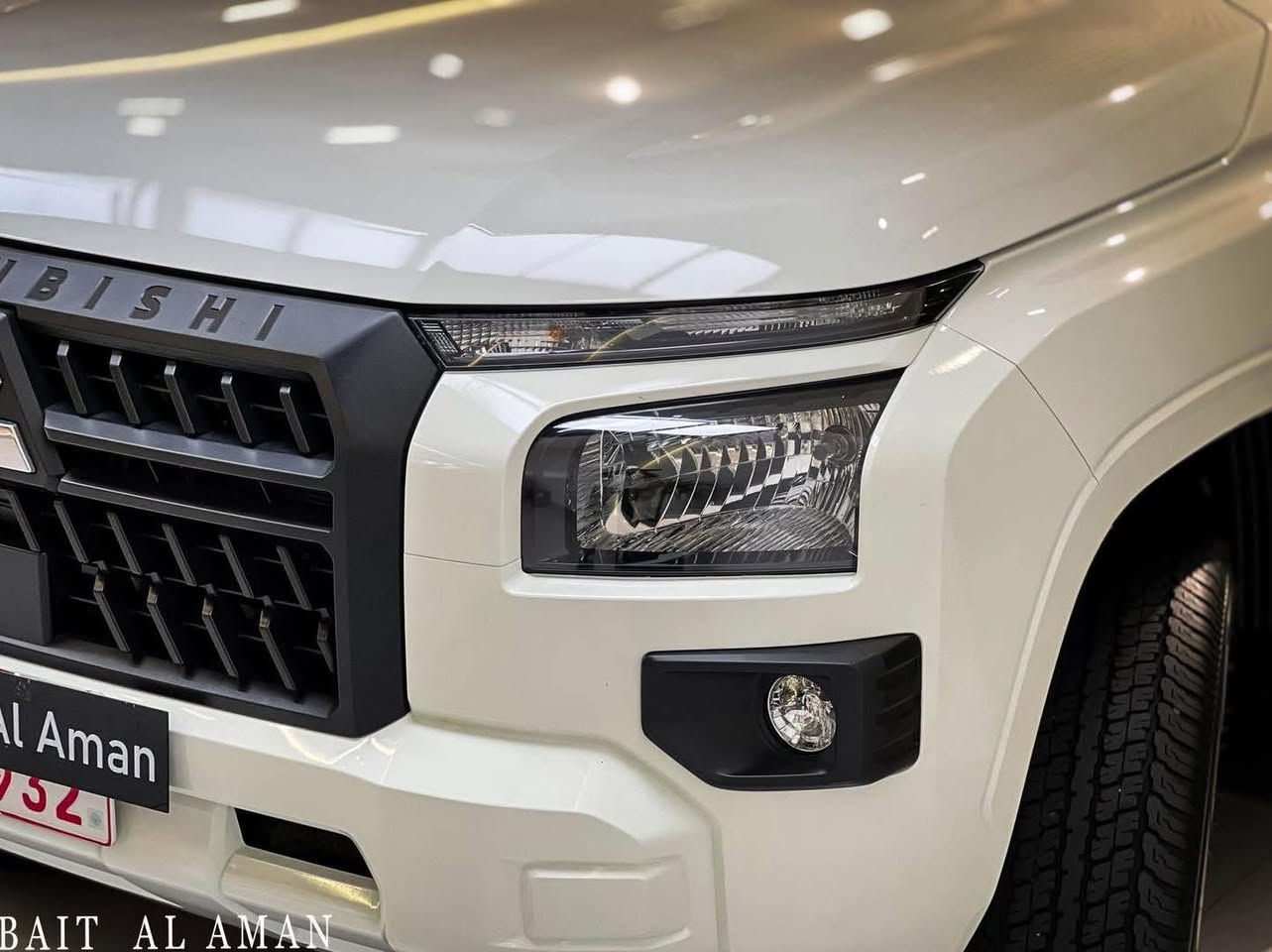 ⁨ ⁨ Mitsubishi-L200 2026

- المحرك: 4 سلندر سوبر 
- سعة المحرك: 2.4Lلتر
‏4x4- 
- ناقل حركة اوتو 
- عجلات بحجم 18 بوصة
- تطعمات نيكل 
- شبكة أمامية اسود
- مقاعد قماش 
- تكييف مركزي
-مرايا شفت
- دبل اكسل

‎للاستفسار والتواصل مع قسم المبيعات 
‎ارجو الاتصال علي 
- Phone : *********** / WhatsApp 
- Phone : *********** / WhatsApp

‎بۆ پەیوەندی کردن بە بەشی فرۆشتن 
‎پەیوەندی به ژمارەی
- Phone : *********** / WhatsApp 
- Phone : *********** / WhatsApp⁩⁩⁩
