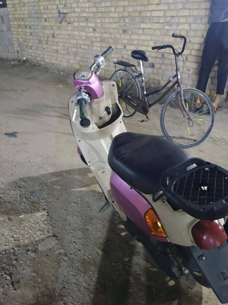 سلام عليكم. دراجه ماكس بوليسي للبيع. بوشه بلادي دراجه بدون *********** ما متواجد فيس
