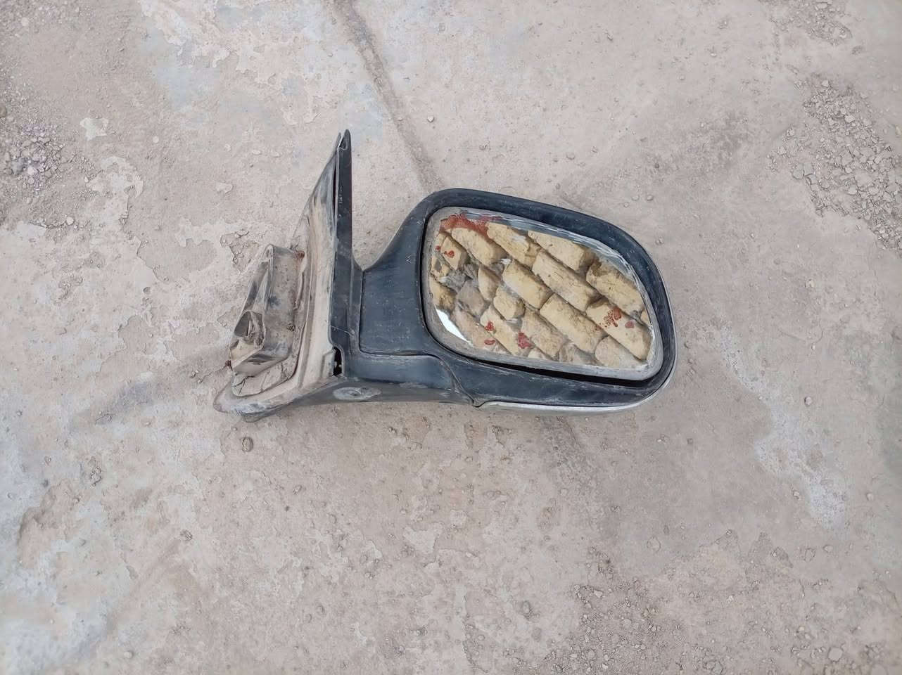 السلام عليكم غراض مال بريجو للبيع الرقم ***********2وبي واتساب
