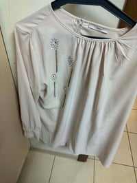 بنات • مقاس ٤٤ • ملابس