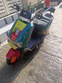 دراجه شحن نوع بنبو 4نمر وبك 6بطاريات مكاني بغداد للاستفسار 07838405656...