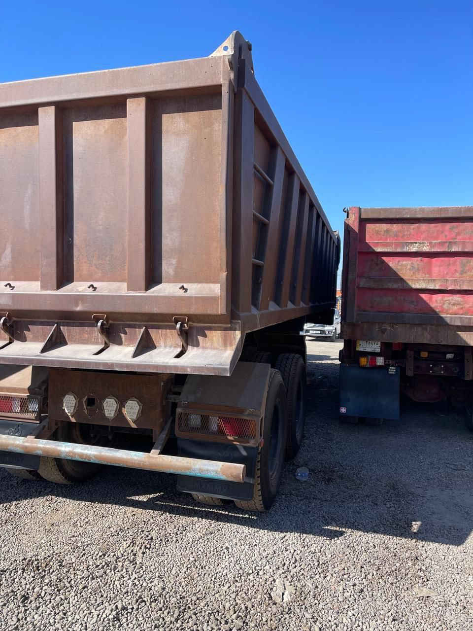 سلام عليكم عربانة لبيع شاصي ١٦ مجموعة براد١٦ تخم تاير جديد عربانة سعر ١٧٠ رقم ***********
