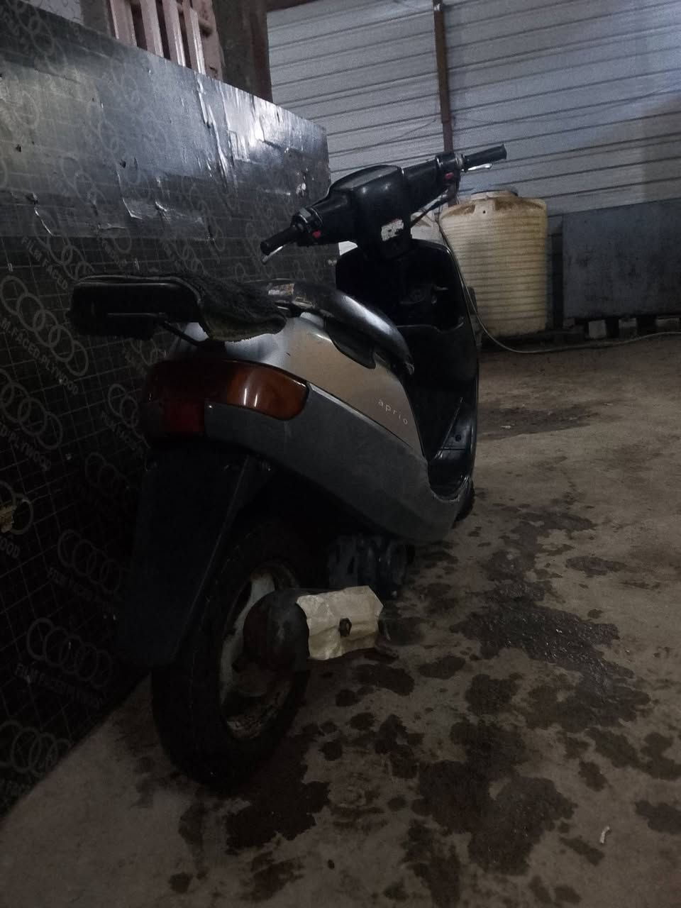 السلام عليكم دراجه بطه ماكينه ناعمه بلاديه ما مفتوحه شلعه ومعدل فول كهربائيات  كله شغال سلف  وهندو السعر خاص ماكو صوت اكسن


**إذا كنت صاحب هذا الإعلان وتريد حذفه لأي سبب، رجاءا أرسل رسالة إلى الدعم الفني**