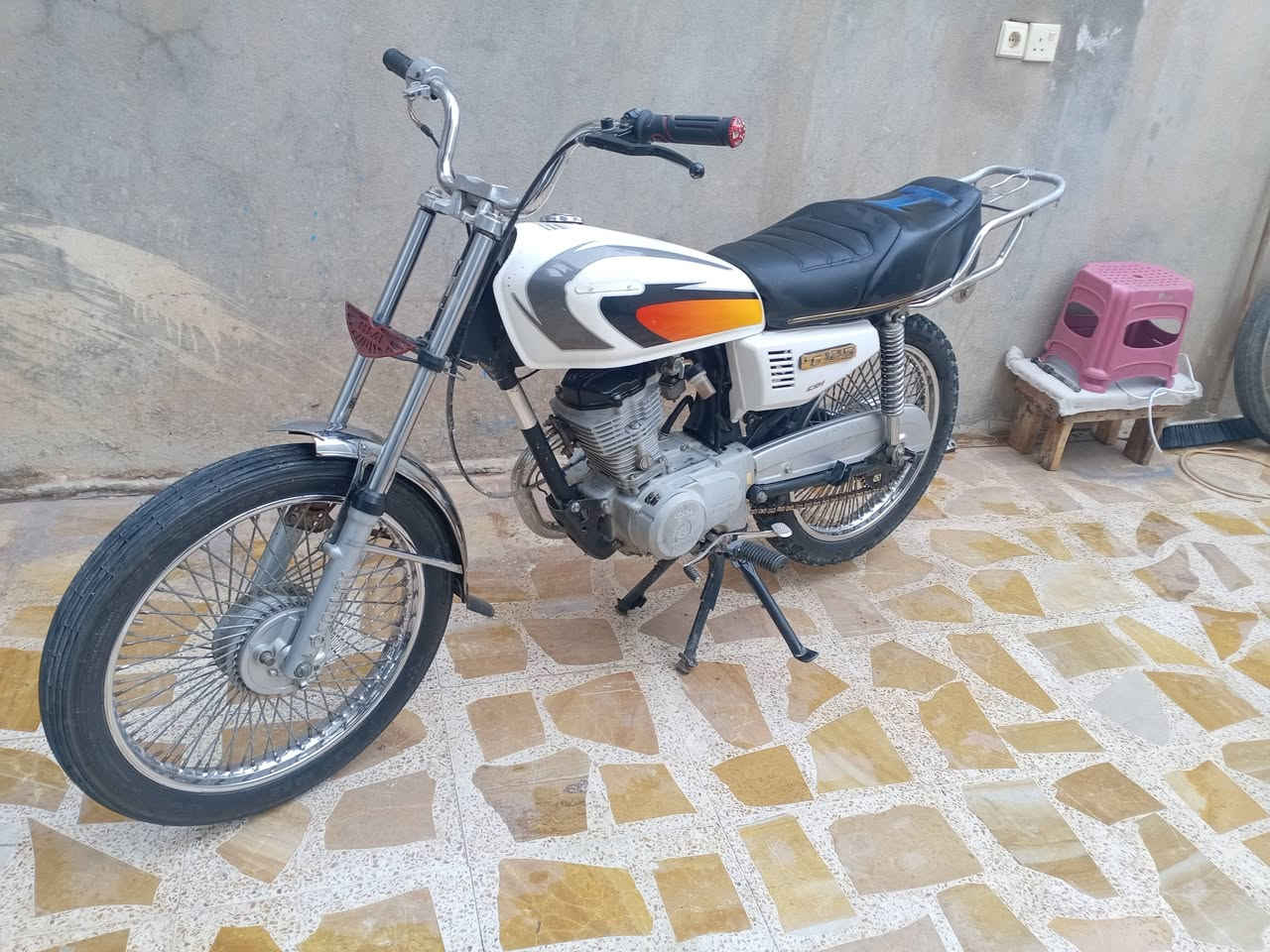 السلام عليكم ماطور ناما للبيع شرط مكينه مامفتوحه سعر ٤٠٠ وبيه مجال للشراي للاستفسار الاتصال على الرقم *********** بينو واتساب
