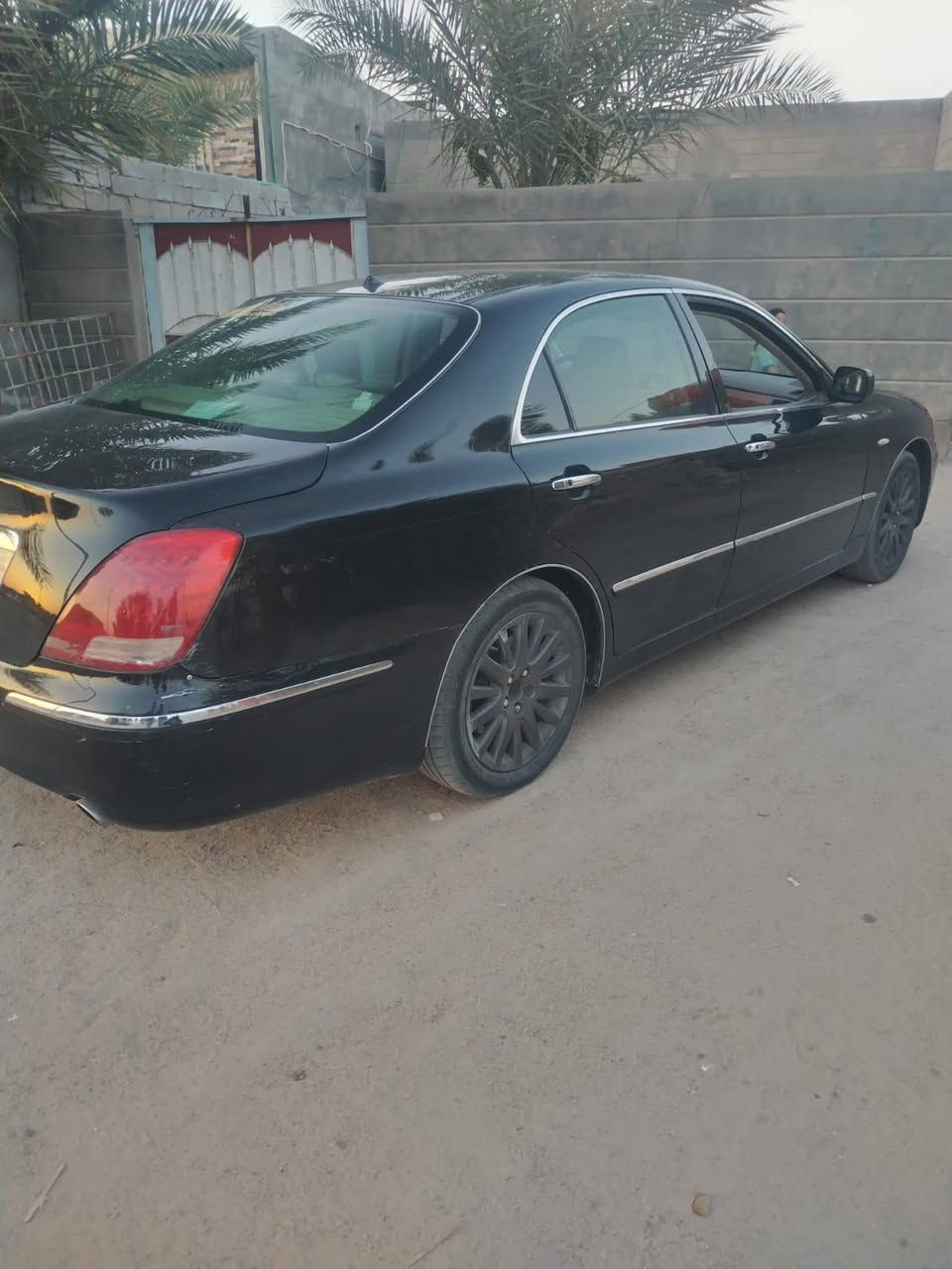 سلام عليكم ماجسته اللبيع موديل 2004اصل رقم بصره قرار 102سياره مفحوصه وجاهزه باقي على دفع الكمرك سياره 4دكم دواخل بيجي كصه قمار السعر 100وبيه مجال سياره جديده  طخم تاير حداديه جديده طخم تاير مكاني بصره رقم الهاتف ***********
